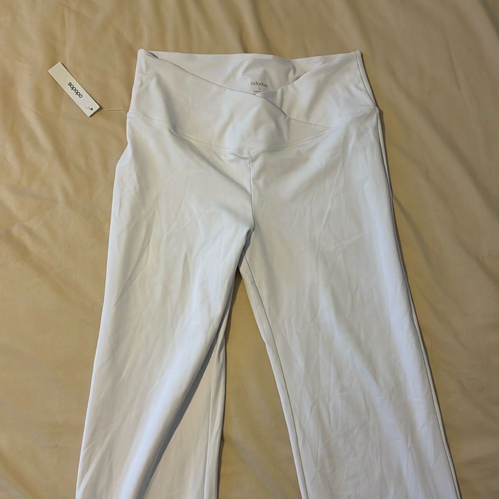 NWT white yoga pants